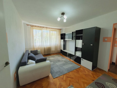 Apartament cu 2 camere, etaj intermediar, zona strazii Unirii