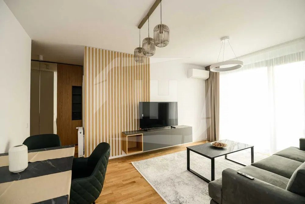 Apartament 3 camere modern, parcare, Zona Iulius Mall