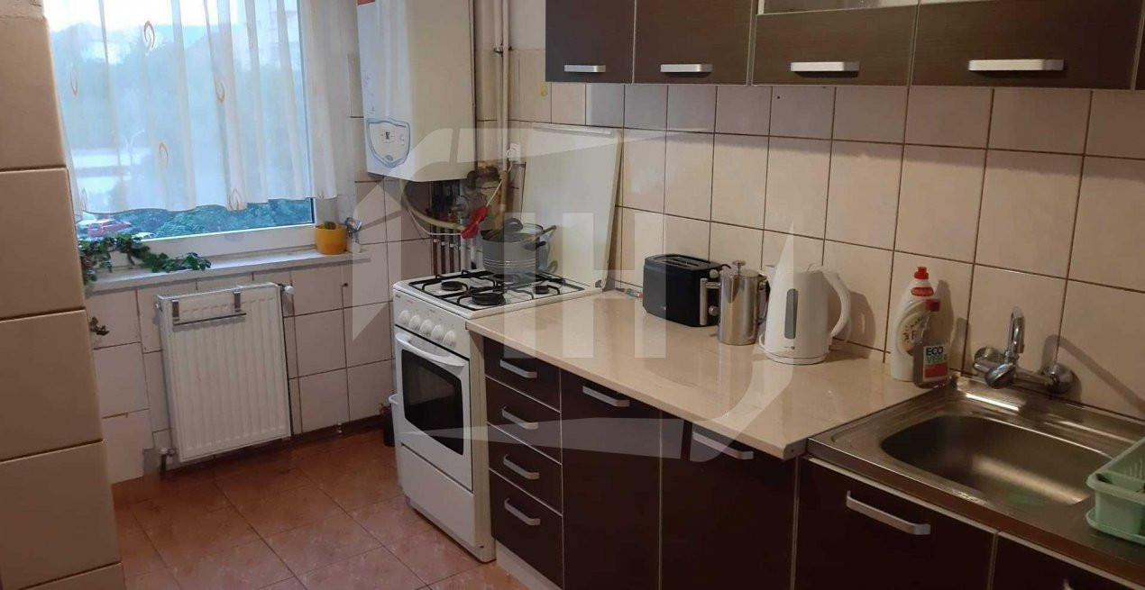 Apartament 3 camere, 73 mp, confort sporit, et 4/7 in zona strazii Dorobantilor!