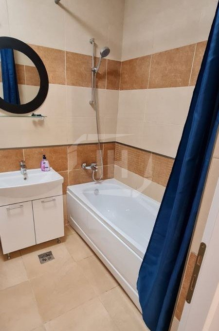 Apartament cu 2 camere, 49 mp utili + 7 mp balcon, parcare, zona Calea Baciului