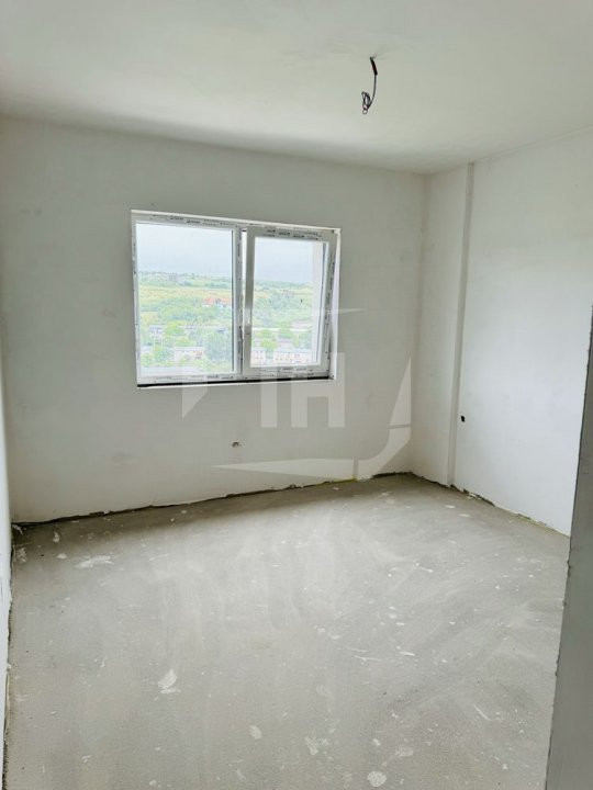 Apartament 2 camere 39 mp utili, 7 mp balcon, garaj, zona Calea Baciului