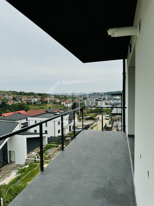 Apartament 2 camere 39 mp utili, 7 mp balcon, garaj, zona Calea Baciului