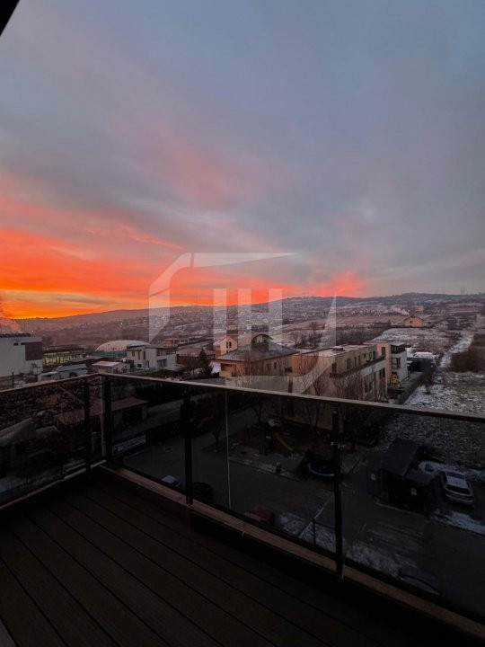 Apartament 3 camere, terasa 35mp, finisat lux si vedere panoramica!