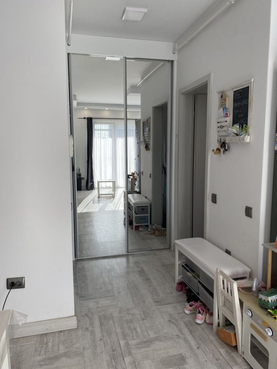 Apartament cu 2 camere, terasa 50mp, bloc nou