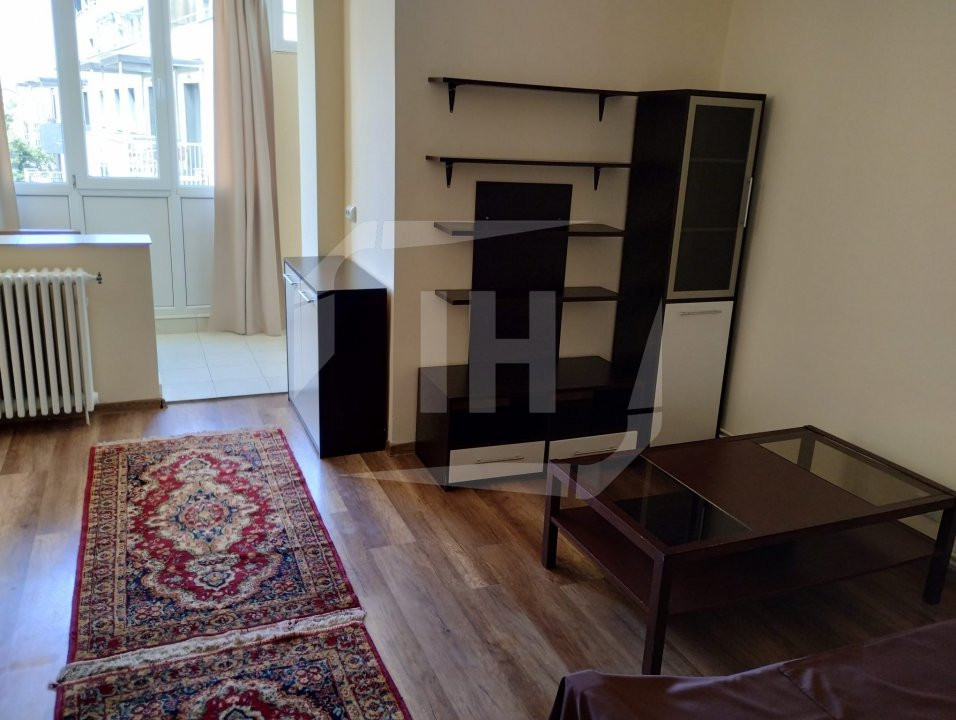 Apartament cu o cameră, Zona Aurel Suciu