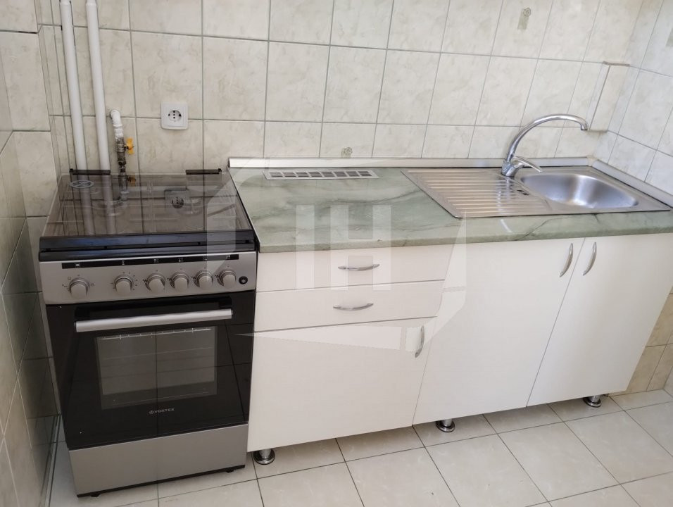 Apartament cu o cameră, Zona Aurel Suciu