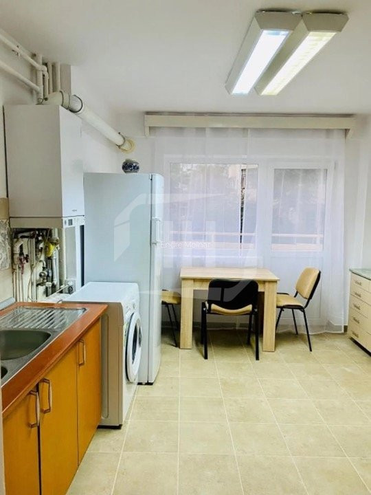 Apartament 2 camere, decomandat, Piata Marasti