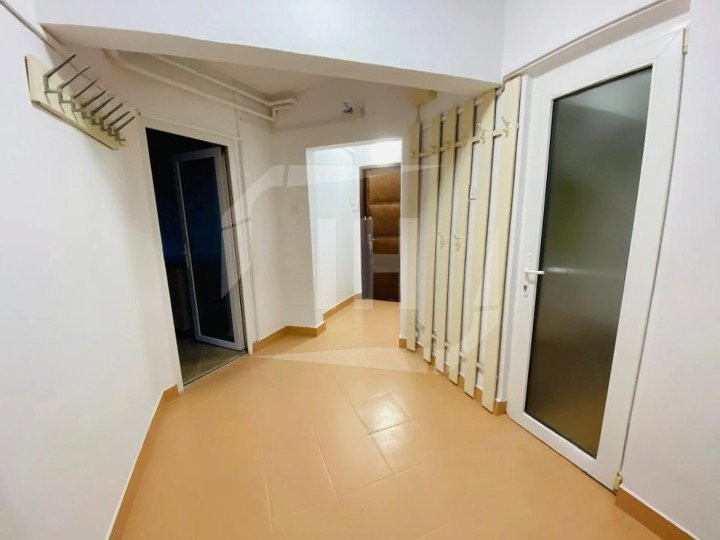 Apartament 2 camere, decomandat, Piata Marasti