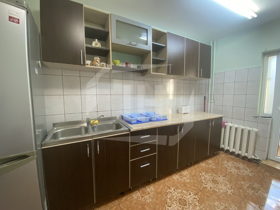 Apartament 3 camere, decomandat, Gheorgheni zona Iulius Mall