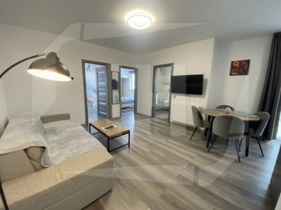 Apartament 3 camere, etaj intermediar, Zona Vivo