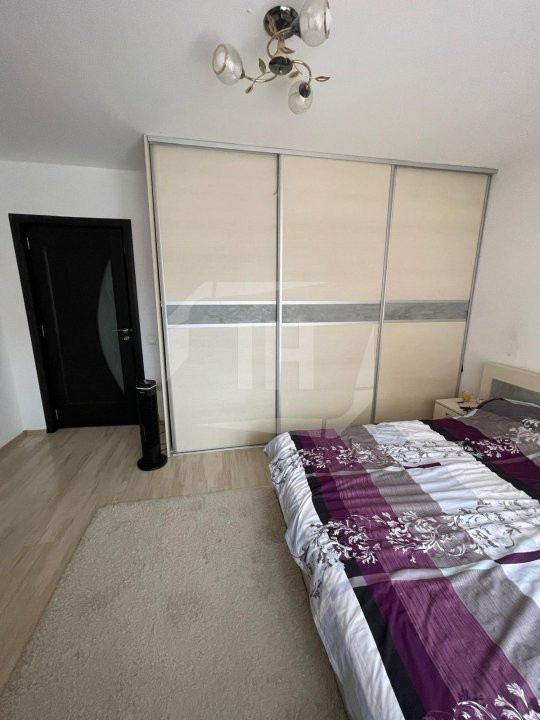 Apartament 3 camere, 2 bai, 2 balcoane, 73 mp, parcare, bloc nou, Intre Lacuri