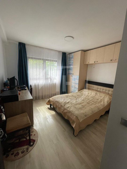 Apartament 3 camere, 2 bai, 2 balcoane, 73 mp, parcare, bloc nou, Intre Lacuri