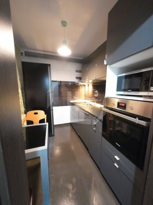 Apartament cu 3 camere, terasa 51 mp, zona Oasului