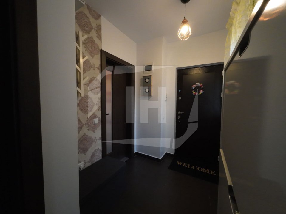 Apartament cu 3 camere, terasa 51 mp, zona Oasului