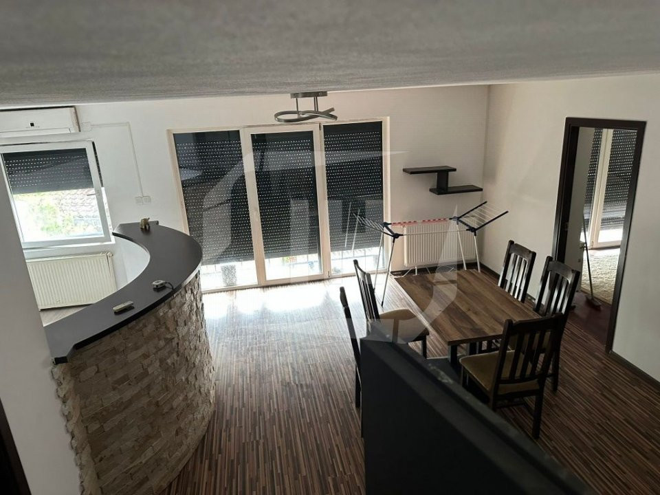 Apartament 3 camere, 2 balcoane, etaj 1, zona strazii Traina Vuia!