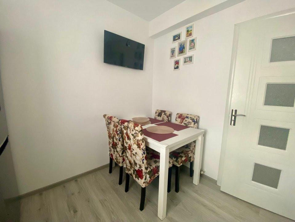 Apartament 3 camere, etaj 2, parcare, dressing, Manastur