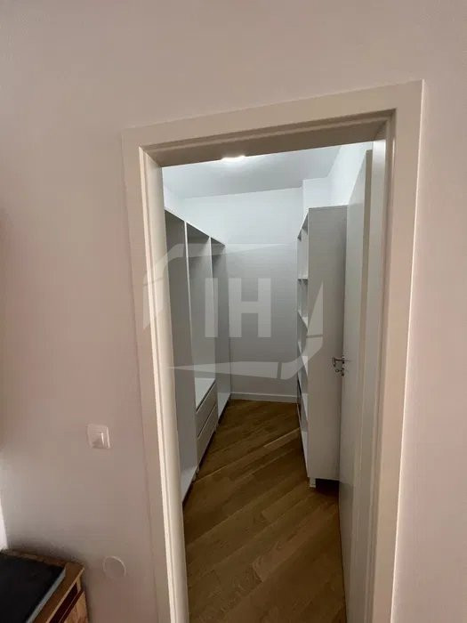 Apartament 2 camere, semidecomandat, dressing,  Beta Residence