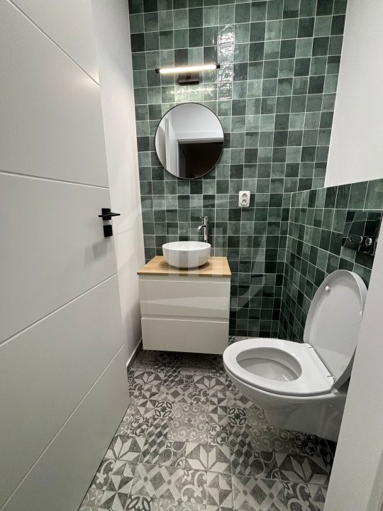 Apartament proaspat finisat cu 3 camere, garaj, zona Vivo