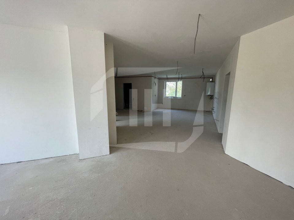 Apartament 4 camere, 114 mp utili, terasa si gradina, zona Eugen Ionesco