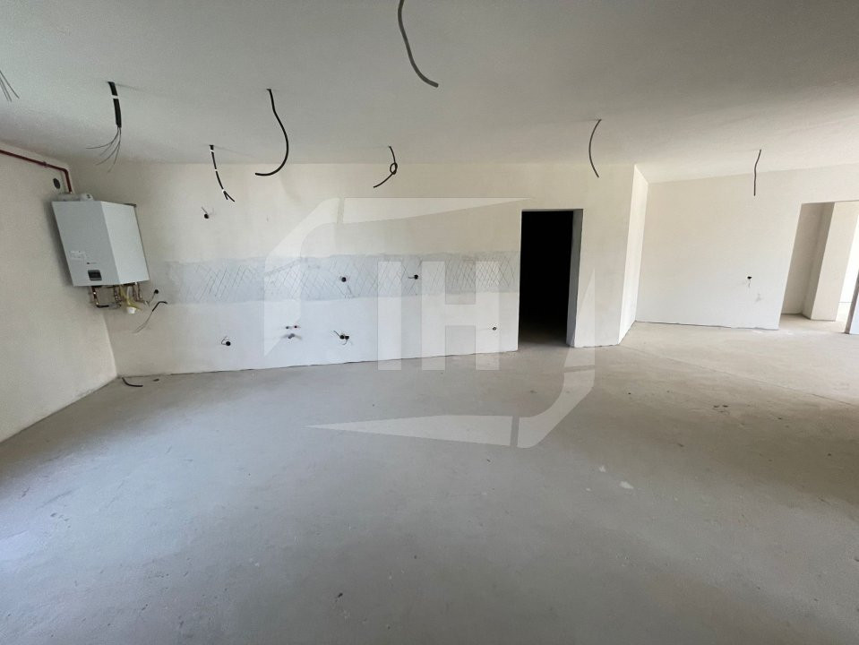 Apartament 4 camere, 114 mp utili, terasa si gradina, zona Eugen Ionesco