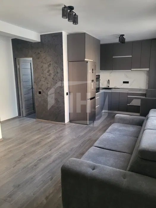 apartament 3 camere, 59 mp utili, la cheie, parcare inclusa