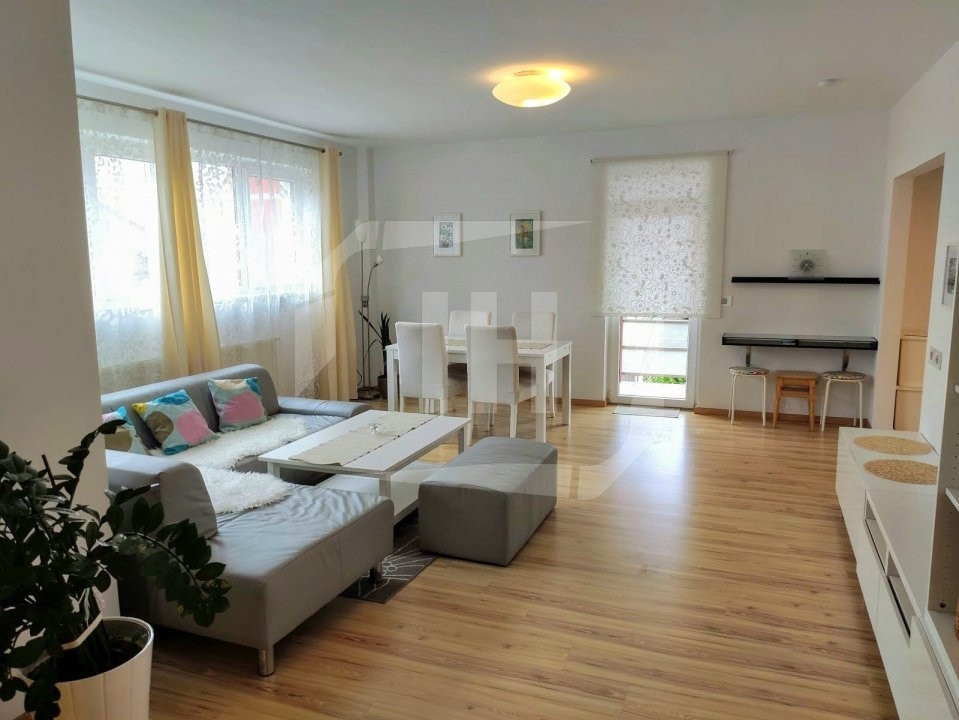 Apartament 3 camere,, etajul 1, garaj, cartier Buna Ziua