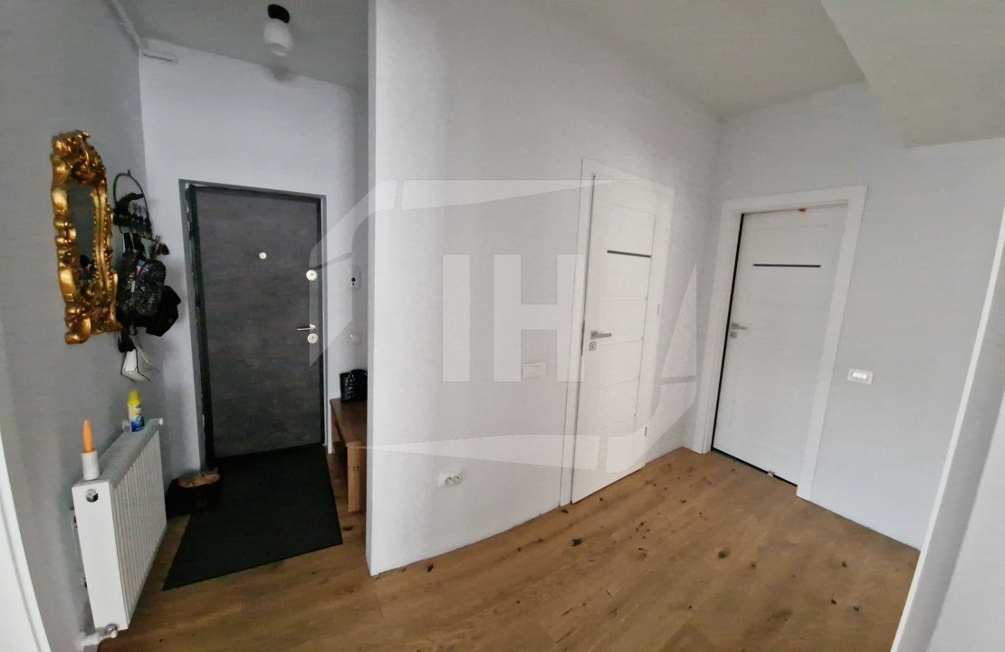 Apartament 3 camere, 2 bai, garaj, zona Calea Baciului