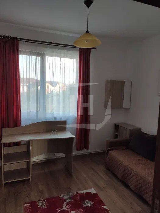 Apartament 3 camere, decomandat, Zona ALEEA NEGOIU