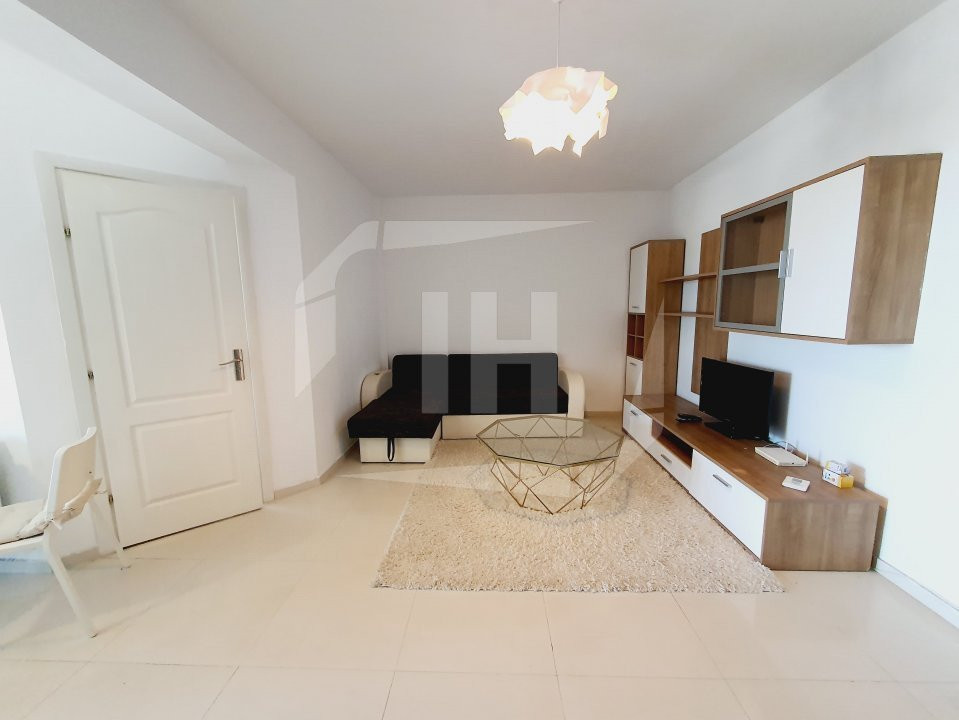 Apartament 2 camere, etaj intermediar, zona Calea Turzii