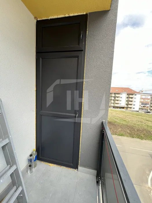 Apartament 3 camere, 70 mp utili, la cheie