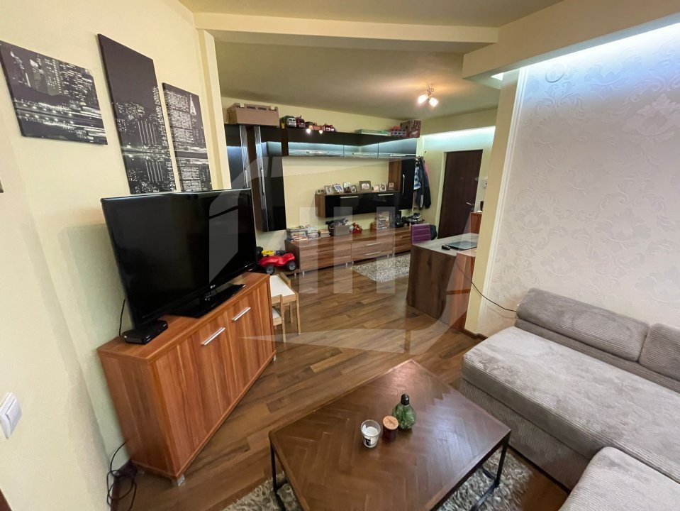 Apartament 2 camere, la cheie, etaj INTERMEDIAR