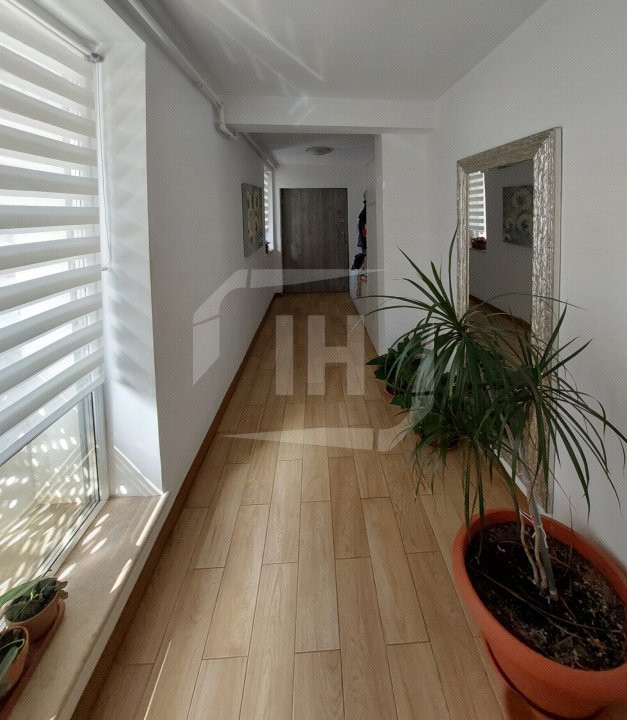 Apartament penthouse 3 camere 70 mp utili+ terasa 75 mp, Vivo