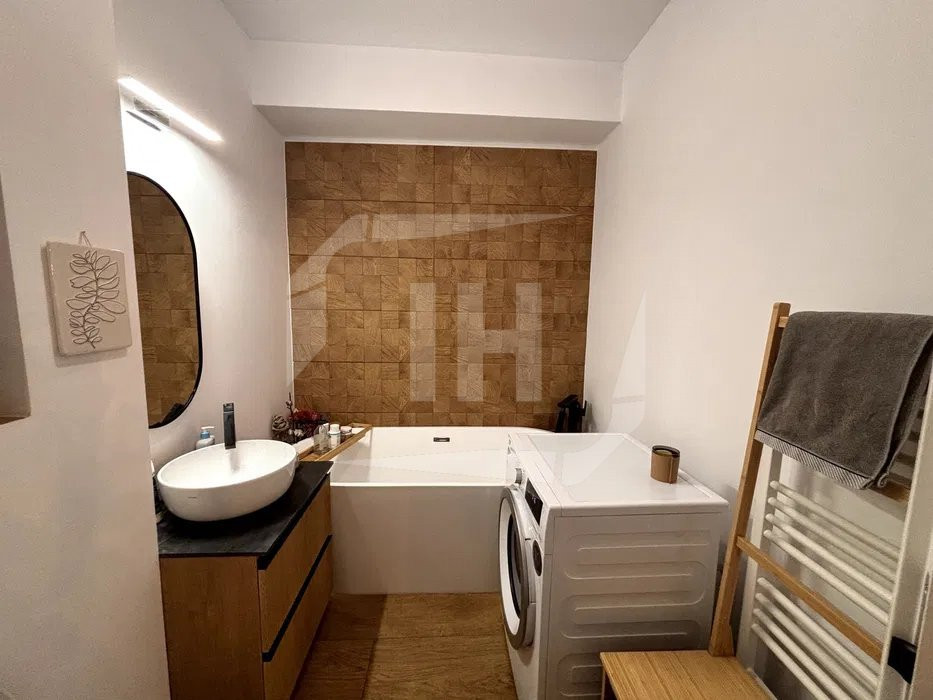 Apartament 3 camere, 72 mp, bloc nou, parcare, Calea Dorobantilor!