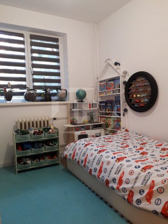 Apartament cu 3 camere, etaj intermediar, Gheorgheni