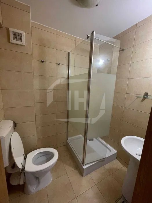 Apartament 2 camere, decomandat, 2 băi,  90 mp, Zona Platinia- Mănăștur