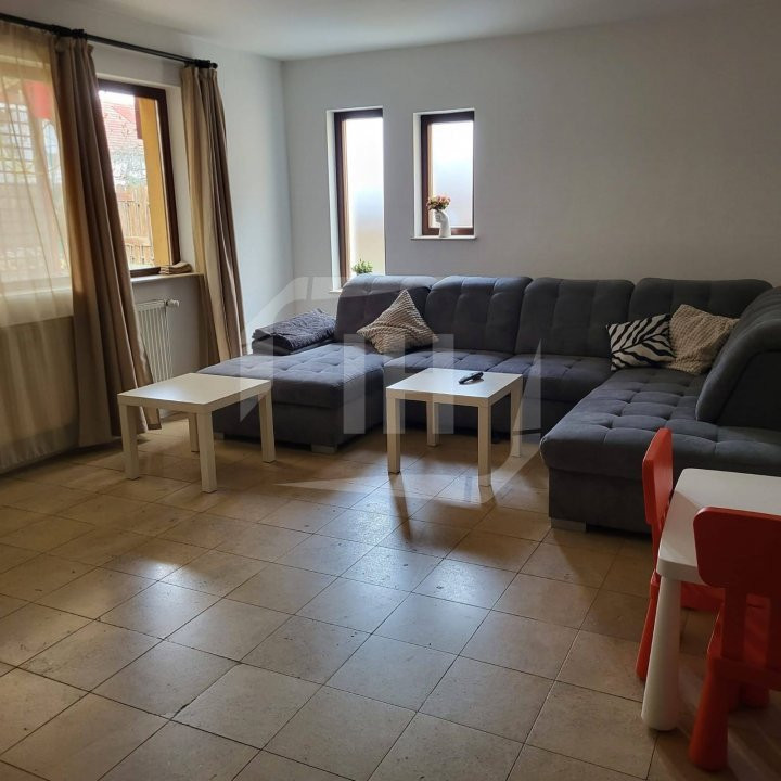 Casa 4 camere, garaj, zona Stadionului