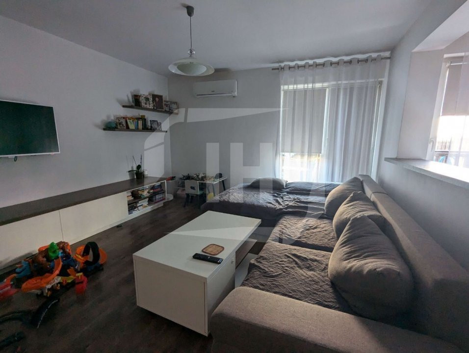 Casa cu 3 camere 100 mp utili, 2 parcari, zona Cetatii