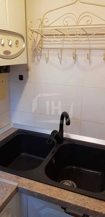 Apartament 2 camere, CLĂDIRE ISTORICĂ, AC, PIAȚA UNIRII