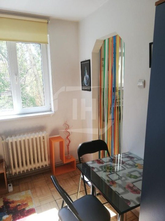 Apartament 2 camere, semidecomandat, Gheorgheni zona Hermes