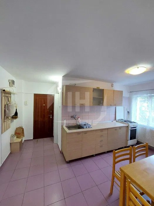 Apartament 2 camere, 2 balcoane, Zona Gheorghe Lazar