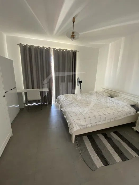 Penthouse, 2 camere, terasa, zona Centrala