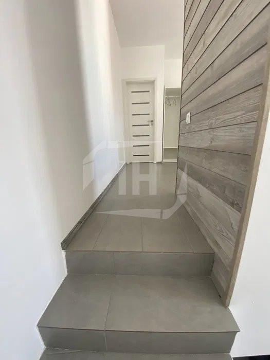 Penthouse, 2 camere, terasa, zona Centrala