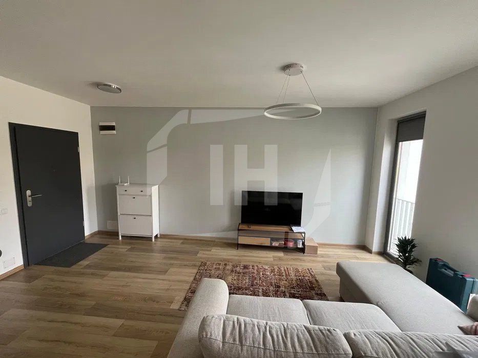 Apartament 2 camere, modern, balcon, parcare, Zona Frunzișului