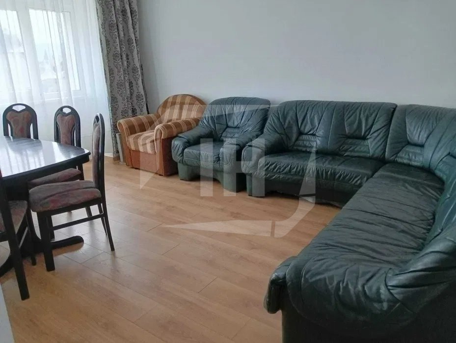 Apartament 3 camere, decomandat, 2 băi, balcon, Zona EXPO TRANSILVANIA