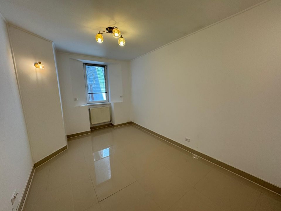 Apartament cu 2 camere, in Piata Mihai Viteazul, priveliste catre Somes 