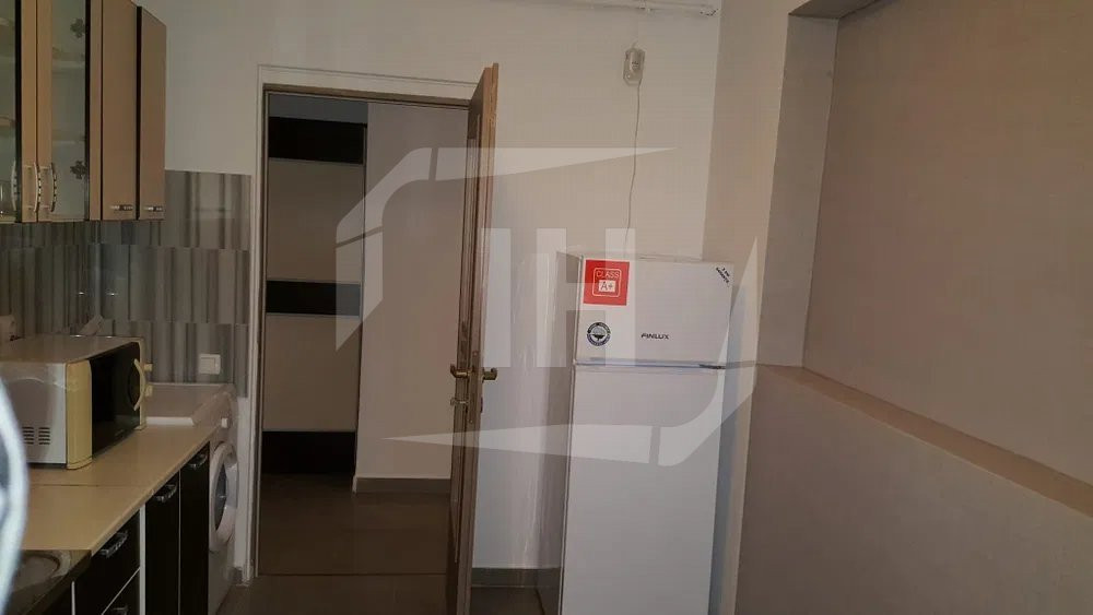 Apartament 2 camere, terasă 30 mp, Zona Vivo