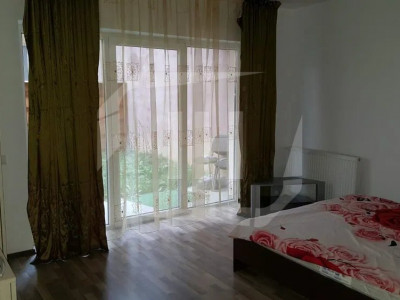 Apartament 2 camere, terasă 30 mp, Zona Vivo