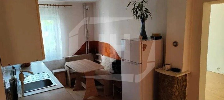 Apartament 3 camere, 3 balcoane, 2 bai, etajul 1, zona Iulius Mall