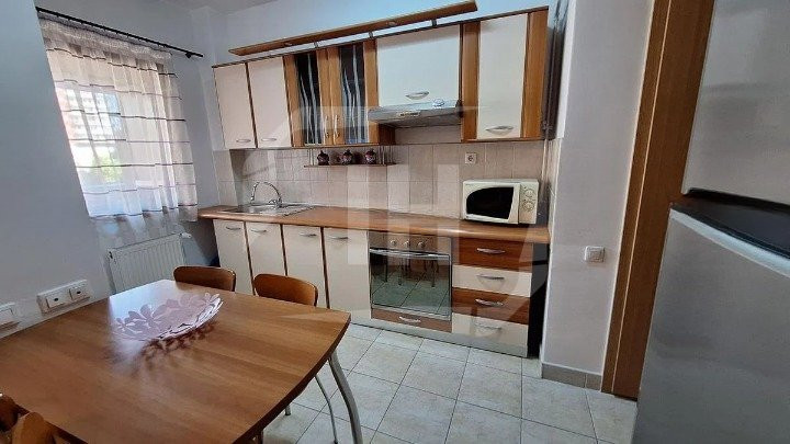 Apartament 2 camere, semidecomandat, parcare, Gheorgheni zona Dorobantilor