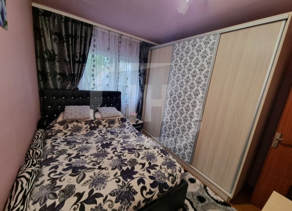 Apartament cu 3 camere, decomandat, zona strazii Dunarii